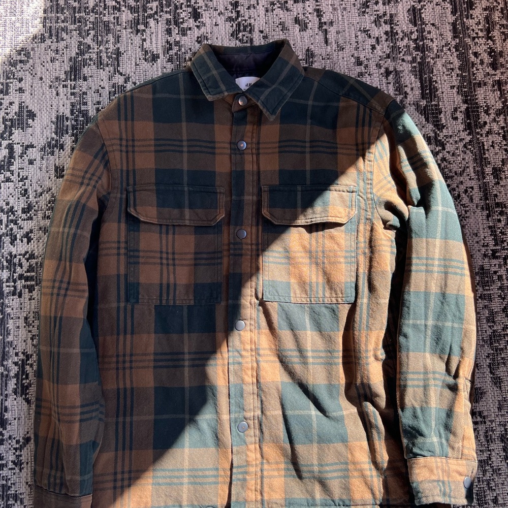 H&M Tan and Green Lightweight Shirt Jacket